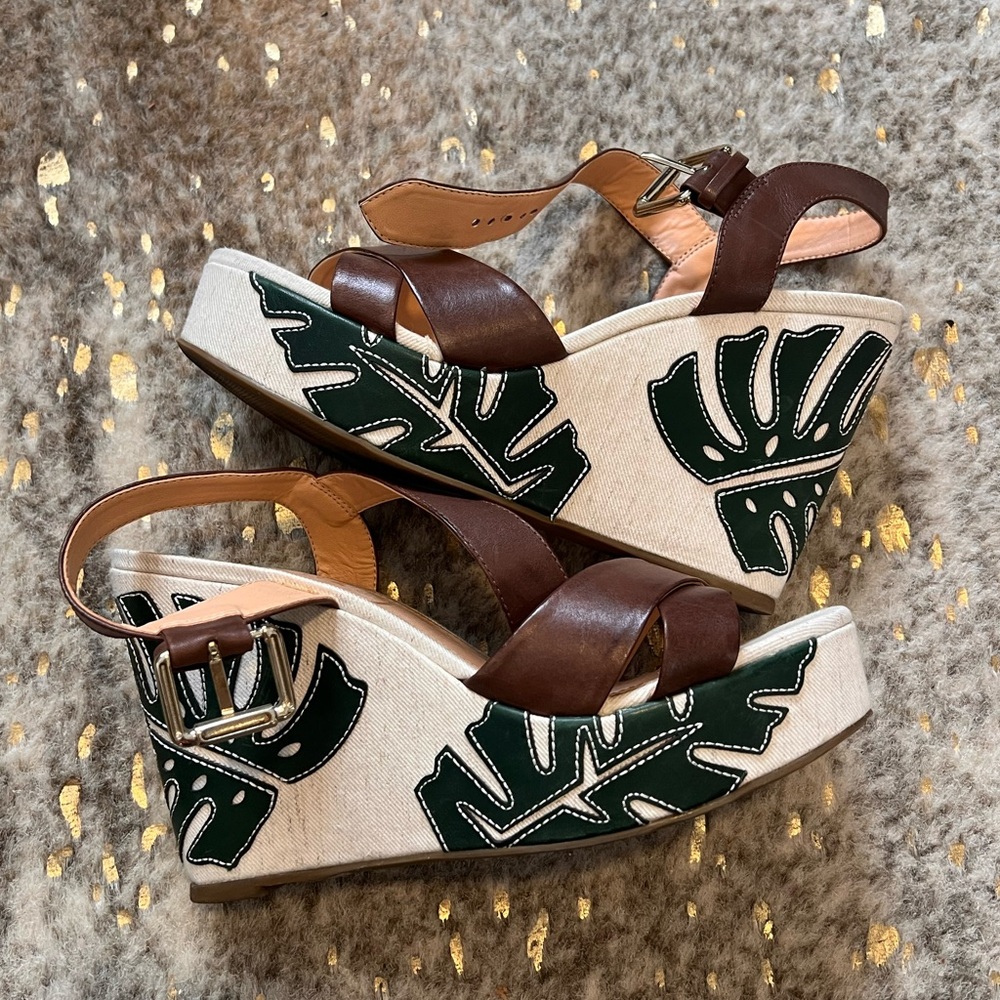 Vicenza Anthropologie Canvas Leather Wedges like new